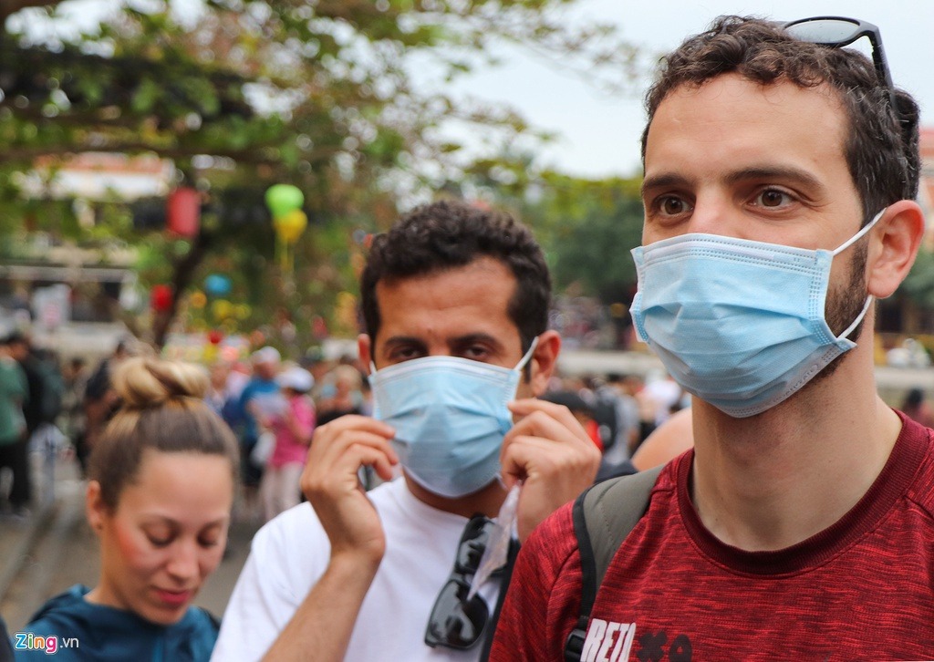 Những điều cần chuẩn bị khi đi du lịch lúc virus corona đang lây lan1