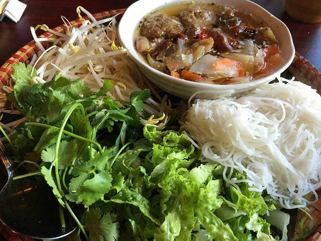 Top 10 trải nghiệm khiến du khách nước ngoài mê mẫn khi đến với Việt Nam5