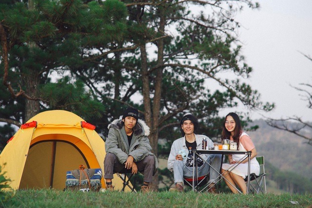Trải nghiệm tour cắm trại, săn mây tại Đà Lạt1