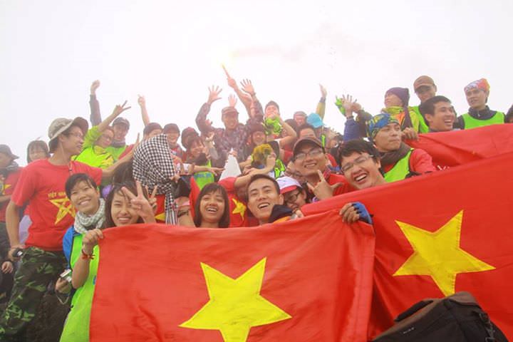Chinh-phuc-Fansipan-cung-WETREK