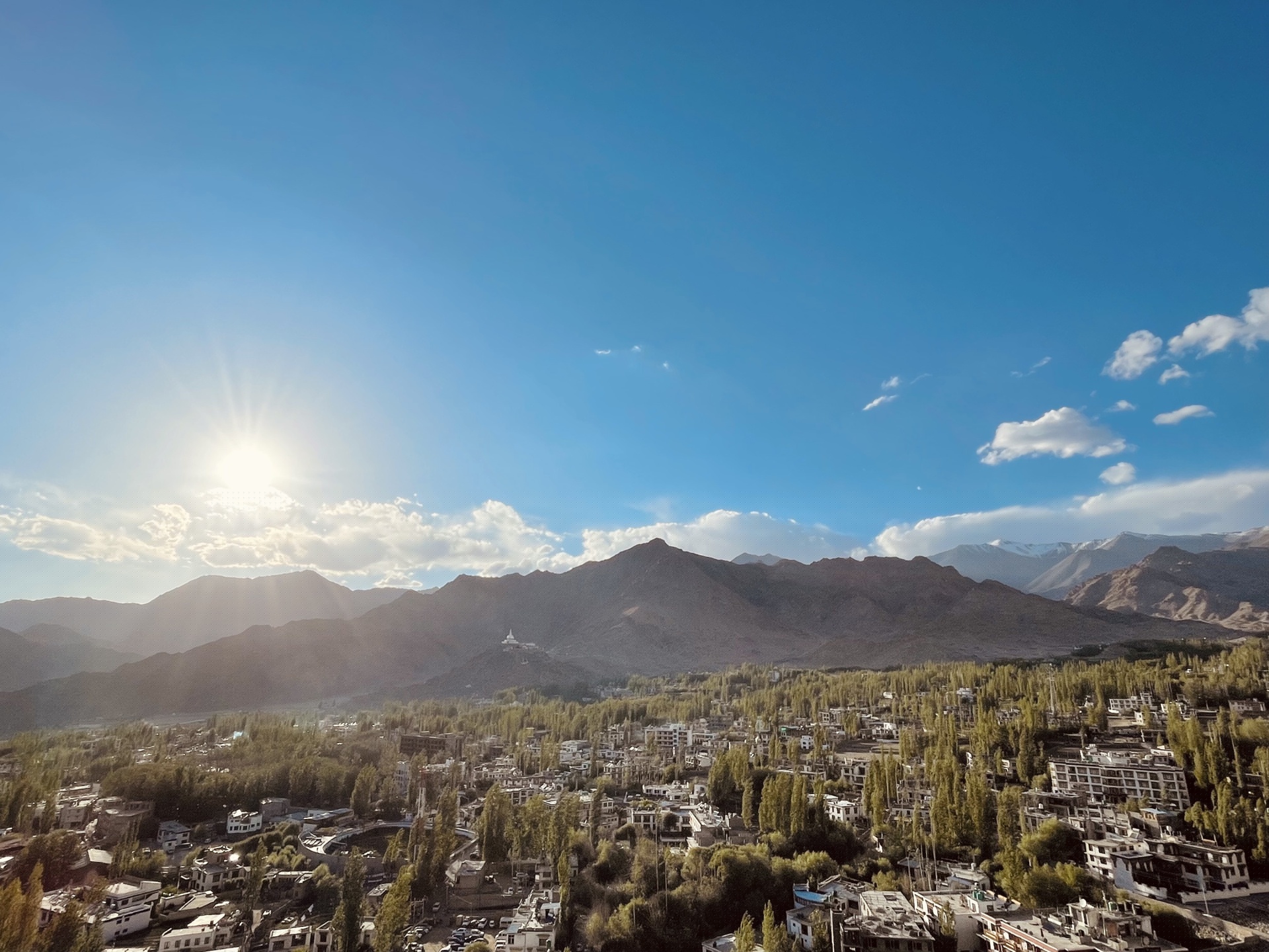 hanh trinh o ladakh cua co gai Viet anh 3
