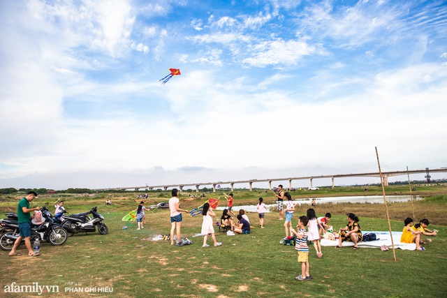 Nếu muốn thử Camping mà chưa biết chọn nơi nào để cắm lều thì đây là những địa điểm vừa hot lại đẹp từ Nam ra Bắc phải thử đến 1 lần - Ảnh 2.